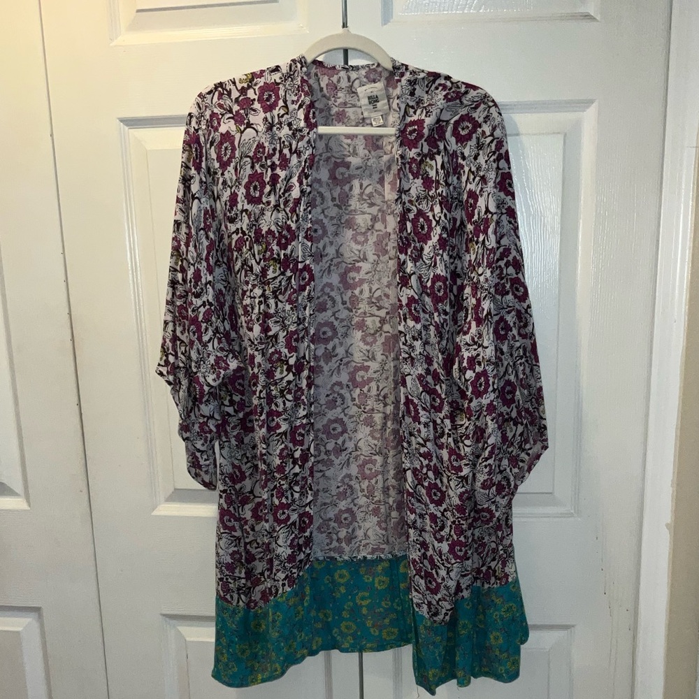 Billabong kimono. Size M/L